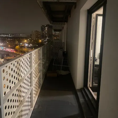 A Cote Du Stade Arena La Defense شقة باريس