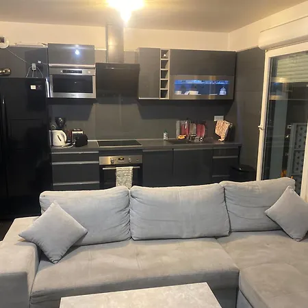 A Cote Du Stade Arena La Defense Apartment